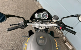 TRIUMPH STREET TRIPLE R 2010 TMD416