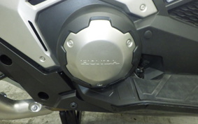 HONDA X-ADV 750 2025 RH21