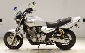 YAMAHA XJR1300 1998 RP01J