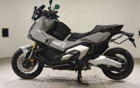 HONDA X-ADV 750 2025 RH21