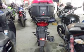 YAMAHA I8 115