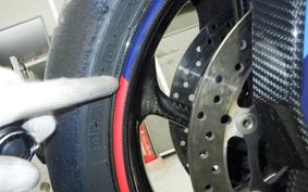 BMW M1000RR 2023