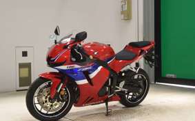 HONDA CBR600RR 2024 PC40