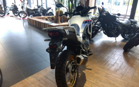 HONDA XL750 TRANSALP  2023 RD16