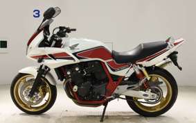 HONDA CB400 SUPER BOLDOR VTEC 2011 NC42