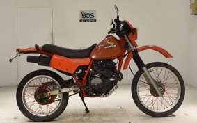 HONDA XLX250R MD08