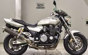 YAMAHA XJR1200 2018 4KG