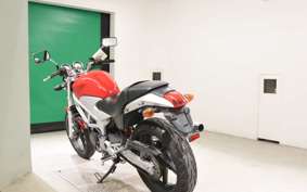 HONDA VTR 250 Gen. 2 2024 MC33