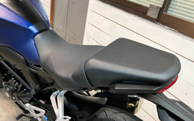 HONDA CB250R MC52