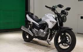 SUZUKI GSR250 2021