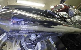 TRIUMPH THUNDERBIRD 900 2002