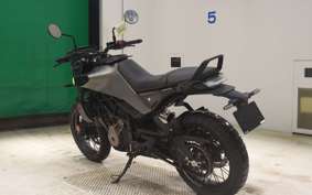 HUSQVARNA SVARTPILEN 401 2024