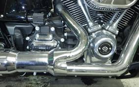 HARLEY FXBRS1870 2021