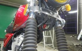 SUZUKI GN125 2015