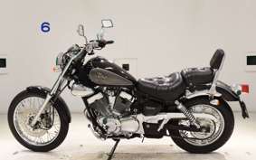 YAMAHA VIRAGO 250 3DM