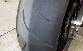 YAMAHA YZF-R1 2001