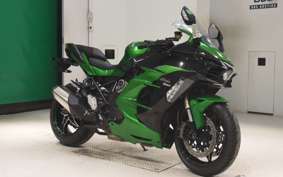 KAWASAKI NINJA H2 SX SE 2018 ZXT02A