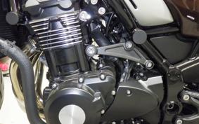 KAWASAKI Z900RS 2025 ZR900K