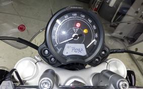 TRIUMPH BONNEVILLE SPEED 2022