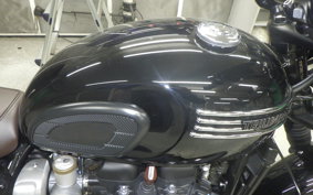 TRIUMPH BONNEVILLE T120 2023