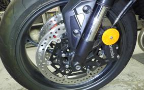TRIUMPH STREET TRIPLE R 2026