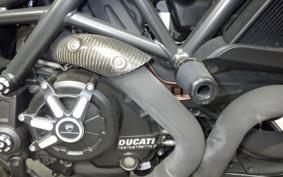 DUCATI DIAVEL DARK 2014