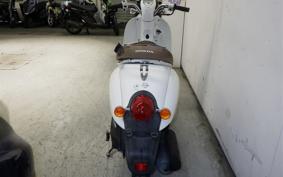 HONDA CREA SCOOPY 2018 AF55