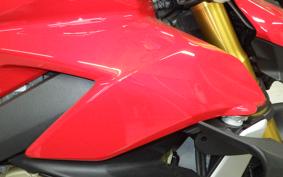 DUCATI STREETFIGHTER V4 S 2021