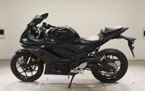 YAMAHA YZF-R3 2023 RH21J