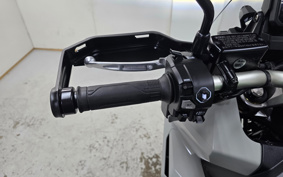 HONDA X-ADV 750 2025 RH21