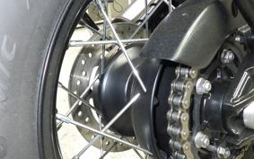 TRIUMPH BONNEVILLE BOBBER 2025