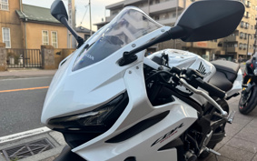 HONDA CBR650R 2023 RH03