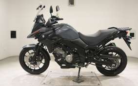 SUZUKI Vｽﾄﾛｰﾑ650A 2021 C733A