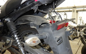 YAMAHA YBR125