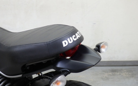 DUCATI SCRAMBLER ICON 2017 K102