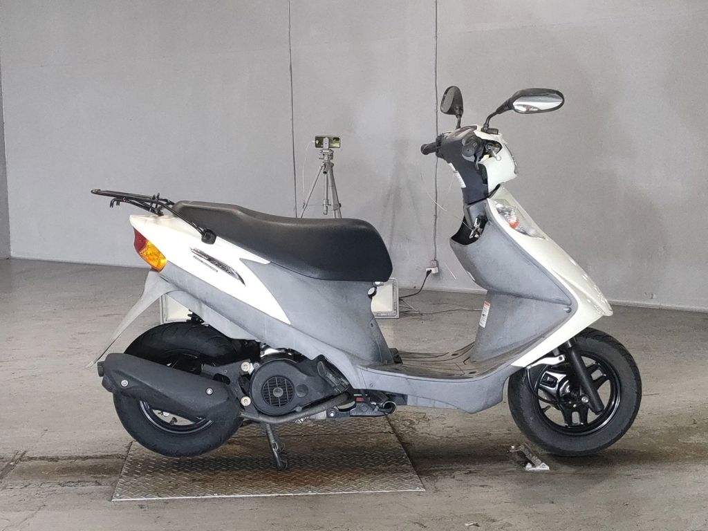 Фото Suzuki ADDRESS V125 с японского аукциона