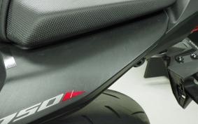 HONDA CB750HORNET 2025 RH24