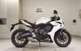 HONDA CBR650R 2023 RH03