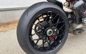 DUCATI STREET FIGHTER V4 RAN BO 2023 4F00