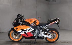 HONDA CBR1000RR SC57