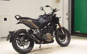 HUSQVARNA SVARTPILEN 401 2024