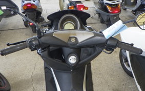 YAMAHA N-MAX SE86J