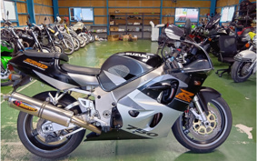 SUZUKI GSX-R750 1998 GR7DA