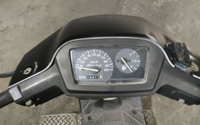 SUZUKI ADDRESS V100 CE11A