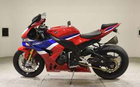 HONDA CBR1000RR RSP 2025 SC82