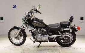 YAMAHA VIRAGO 250 3DM