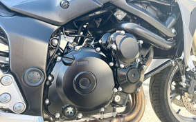 SUZUKI GSR750 2013 C5112