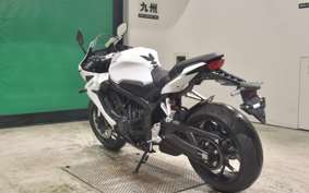 HONDA CBR650R 2023 RH03