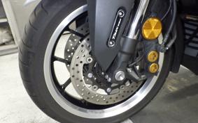 YAMAHA T-MAX 560 2025 SJ21J