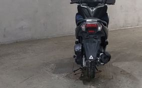 YAMAHA TRICITY 125 SE82J